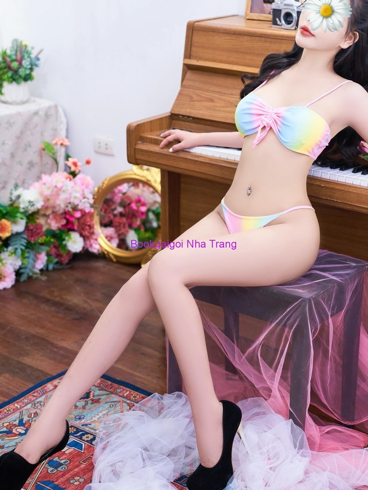 Gái Gọi Nha Trang Xinh Đẹp - Hải Yến Gái Dâm Body Nóng Bỏng Làm Tình Giỏi (1)