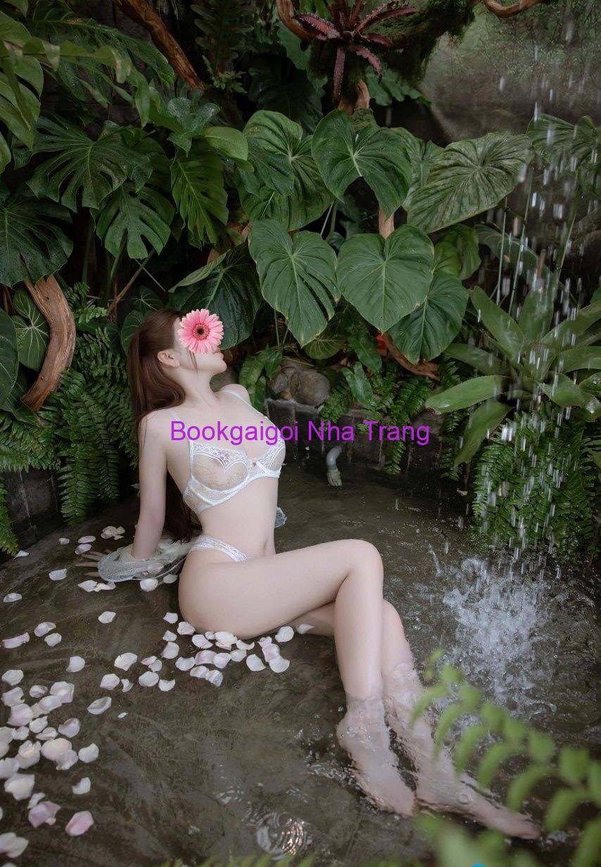 Mộc Trà - Hoa Khôi Xinh Đẹp Tinh Tế Tại Gái Gọi Xinh Đẹp Nha Trang (17)