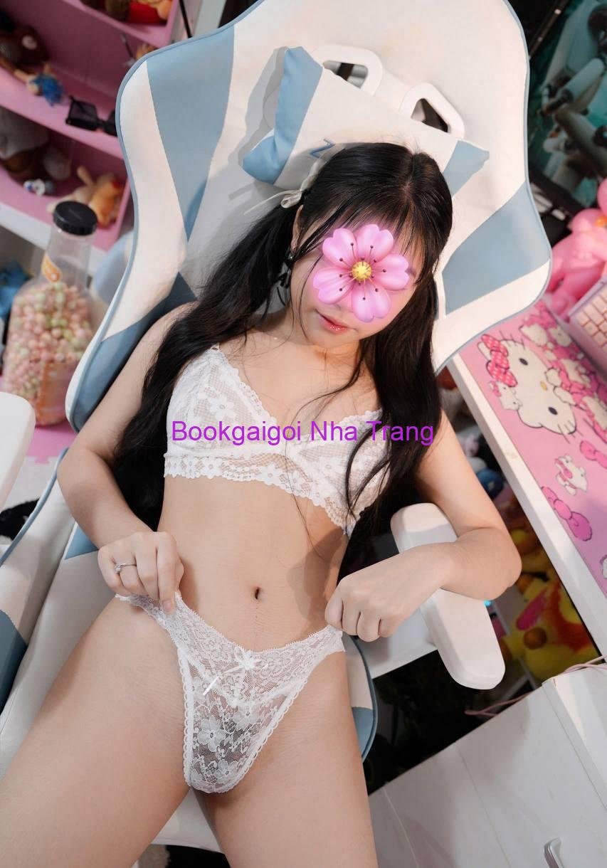 Nàng Gái Gọi Trung Tâm Thành Phố Nha Trang - Ngon Nhức Nách, Chơi Là Mê (7)