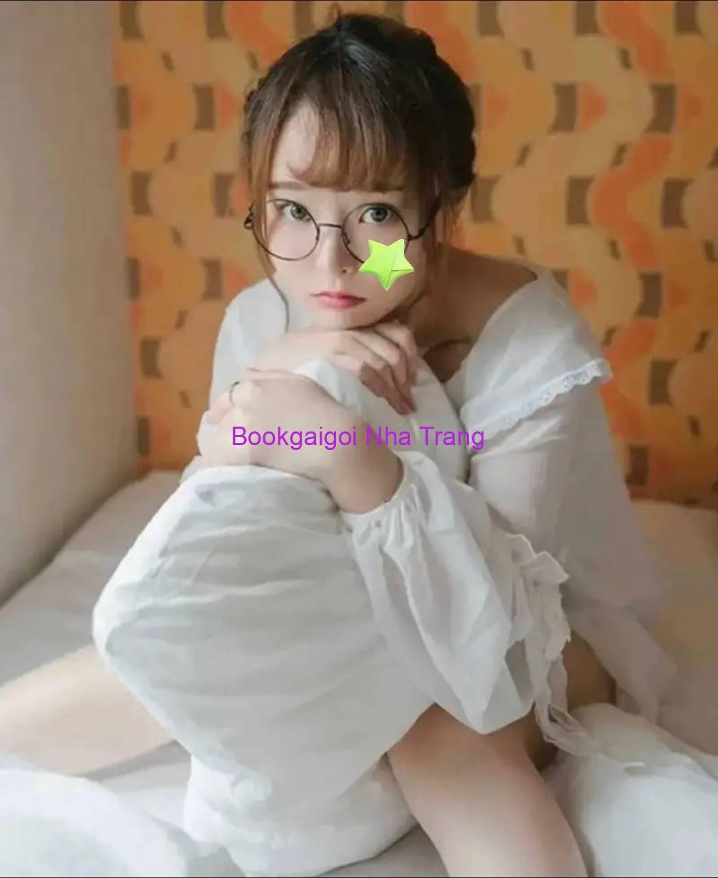 Quỳnh Chi – Gương Mặt Xinh Đẹp, Dáng Cân Đối Và Thân Thiện (6)