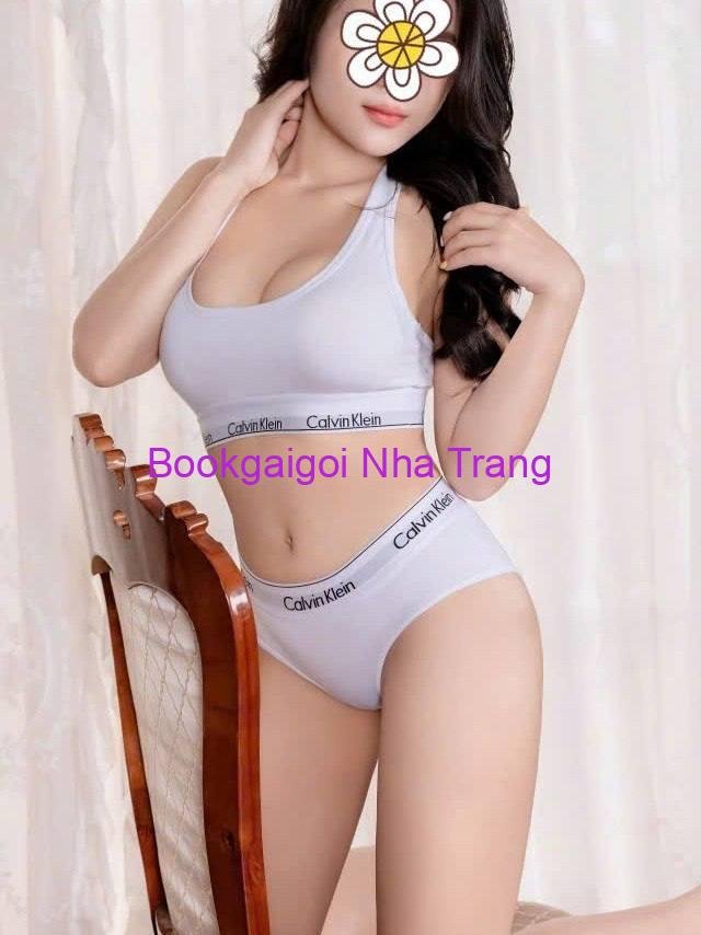 Thanh Trúc - Xinh Đẹp Dịch Vụ Tận Tình (1)